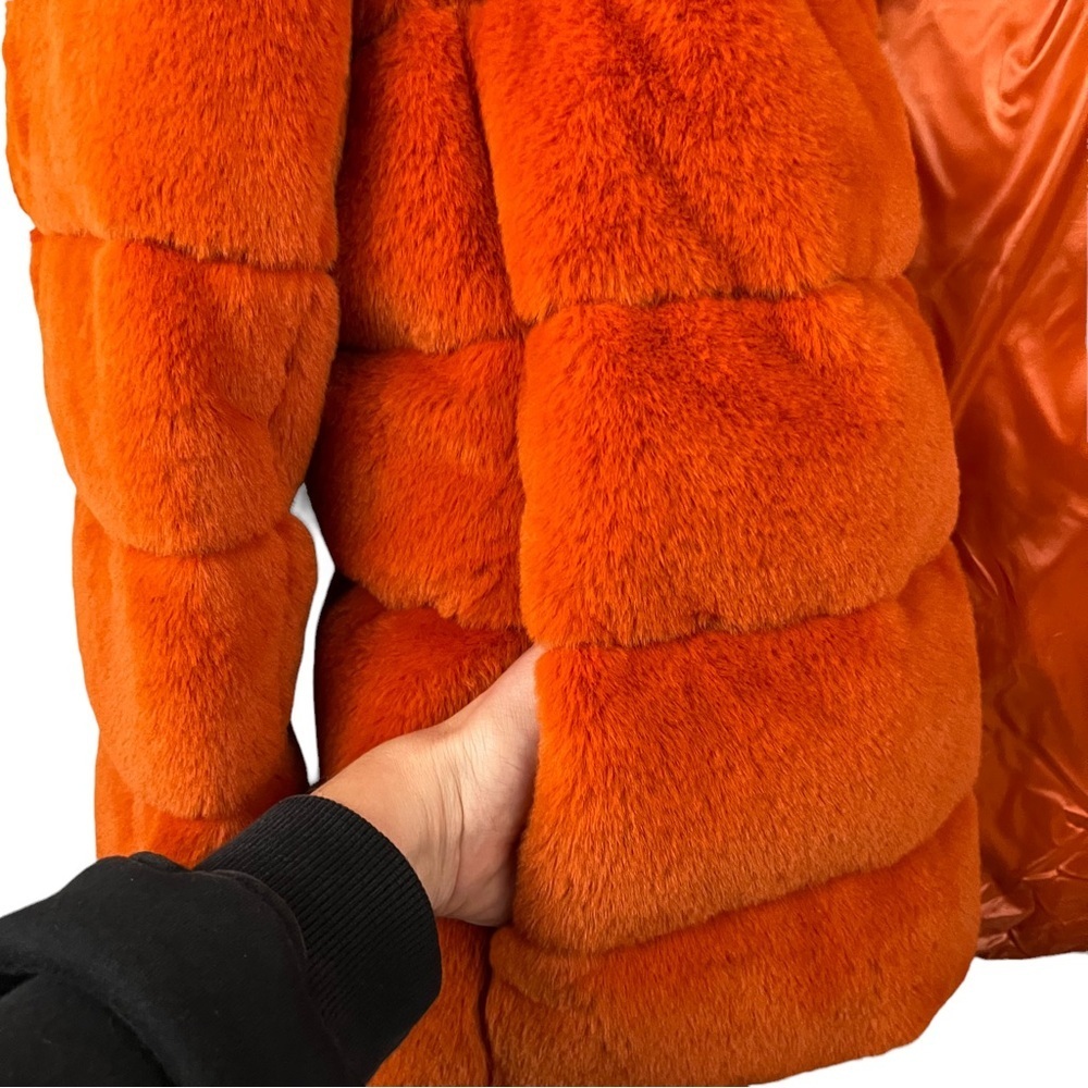HERNO Milly Goose Down Faux Fur Teddy Coat - Picture 10 of 16